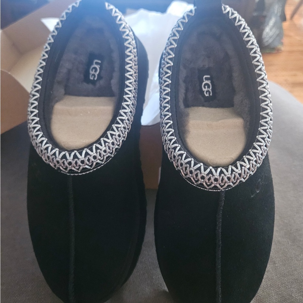 AMAZING Find! UGG Tasman ll Slipper
